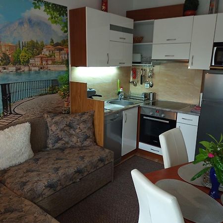 Riviera Apartman Daire Hajdúszoboszló Dış mekan fotoğraf