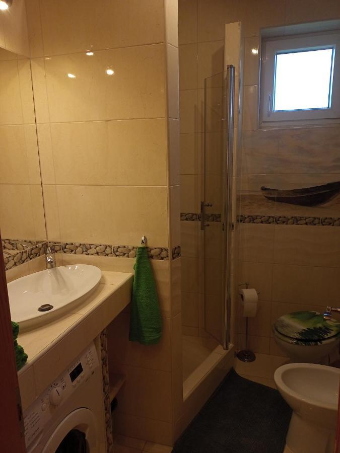 Riviera Apartman Daire Hajdúszoboszló Dış mekan fotoğraf